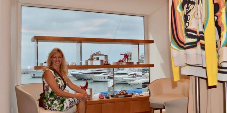 Annika Urm Blog: If Hermès is calling you MUST go!