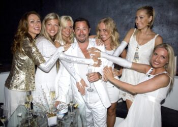 Ian Radford and i-Marbella.com girls